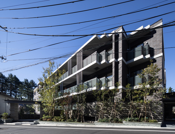 ザ・パークハウス御苑内藤町